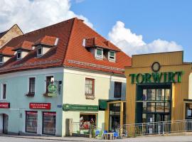 Hotel Torwirt, hotel di Wolfsberg