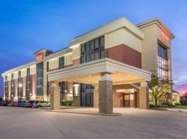 Drury Inn & Suites Champaign, hotel v destinaci Champaign