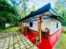 Lagoon House - Hiriketiya