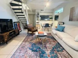 Pet-Friendly Uptown Dallas Loft with Patio & Grill
