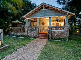 Anchor Inn NSB Bed and Breakfast, beach rental in New Smyrna Beach