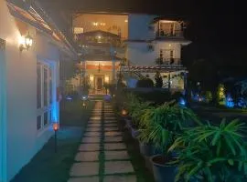 The Elegant homes