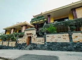 Tutde Guest House