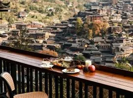 Xijiang Sanchunli Zhong Panorama Meisu、Xijiangのホームステイ