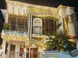 Ava Homestay