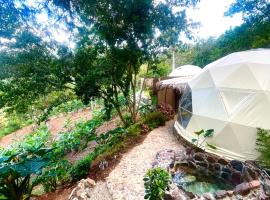 Nomad Dome at Salto Jimenoa Waterfall, Hotel in Jarabacoa