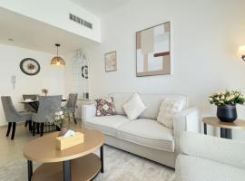 Trendy 1BR in Mangrove Place for 3 Guests in Al Reem, hotel pro pobyt s domácími mazlíčky v destinaci Abu Dhabi