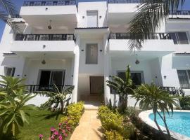 Amenti House - Private Villa & Retreat Center, отель в Луксоре