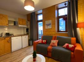 Chamrousse Residence le Balcon de Recoin - Au pied des pistes, Hotel in Chamrousse