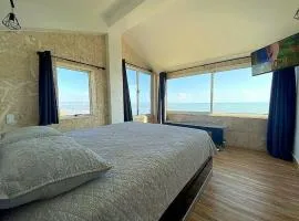 Penthouse con Vista al Mar