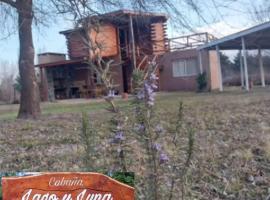 Cabaña Lago y Luna, hotel in Villa Ciudad Parque