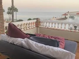 Renovated seafront villa - private pool and parking