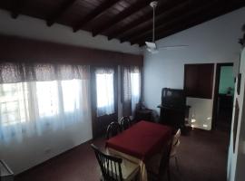 Casa Gesell, hotell sihtkohas Villa Gesell