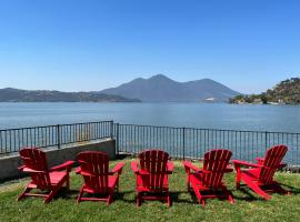 Clear Lake Cottages & Marina, hotel v destinaci Clearlake
