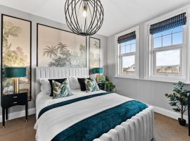 The Artist Abode in The Bay - Hot-Tub - Pets, ξενοδοχείο σε Robin Hood's Bay