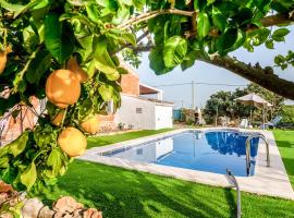 Beautiful Home In Alcolea Del Rio, hotel en Alcolea del Río