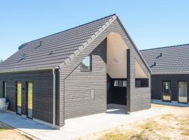 4 Bedroom Pet Friendly Home In Rømø, hotel s jacuzzi v destinaci Kongsmark