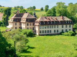 Luxuriöse Design Wohnung am Barockschloss 150 m2, hotel a Zeitlofs