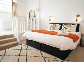 The Amazing Triplex - City Centre - Free Parking