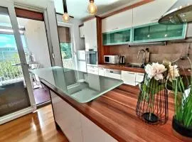 Beautiful Apartment, Close to Beach