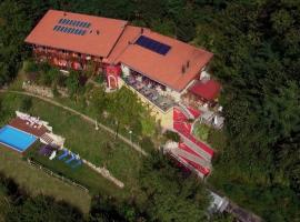 Eco Hotel Locanda del Giglio, hotell i Roveredo Capriasca