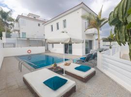 Casa de Nicole, hotel a Protaras