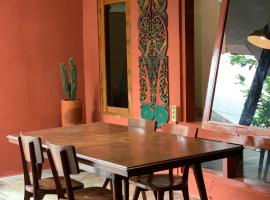 Platsa House, ξενοδοχείο σε Timuran