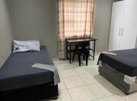 Oakdale-Bellville Backpackers, hotel i Cape Town
