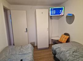 Unnuisarfik Iglo Nuuk, hotel v destinaci Nuuk