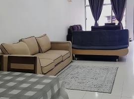 AMAN Homestay Senawang musliim only, chalupa v destinaci Senawang