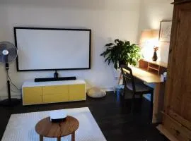 Gemütliches Zimmer am Bahnhof