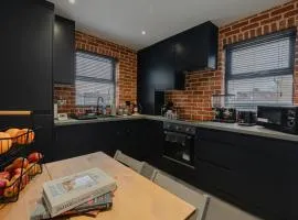 Cosy Flat Sleeps 5 -Links to Central London - Flat 3