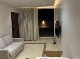 شقة رووف السلامة بجوار التسوق والمطاعم الحيوية,al salma condo, hotel sa Jeddah