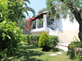 Emmy villa paleokastritsa โรงแรมใกล้ แองเกโลคาสโตร ในปาเลโอกัสไตรซา