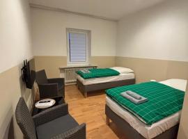 Doppelzimmer-TV-Bad- Kühlschrank-8, hotel di Meine