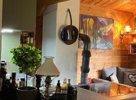 Armis Tiny House, mini casa em Valzeina