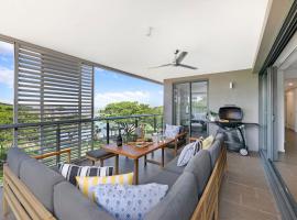 Waterfront Bliss - Explore Darwin's Premier Location, place to stay in Darwin