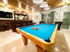 Joshua Tree House with Great View - 1 min from visitor center!, hotel in Joshua Tree