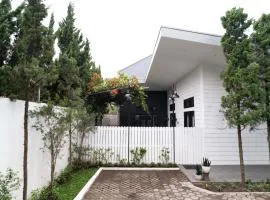 Casuarina Villa - City Center American Classic Villa