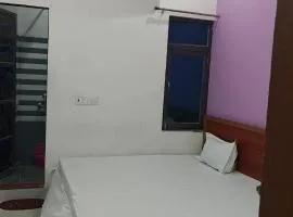Shri Krishnam Guest House Near Khatu Mandir