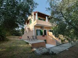 Corfiot Holiday Home with seaviews to Halikounas Beach
