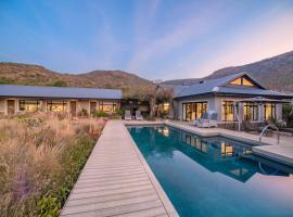 Valley Lodge - Babanango Game Reserve, lodge in Dundee