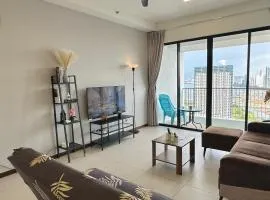 LM HomeyC 3BR Family Suite for 4-14 Pax with Nexflix & Coway Water Purifier