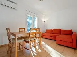 Hauzify I Apartament Fenals