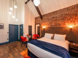 The Old Lyric Hall - A St David Aparthotel, allotjament amb cuina a Barrow in Furness