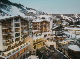 Hotel Alpine Palace, ξενοδοχείο στο Σάαλμπαχ-Χίντεργκλεμ