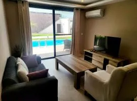 1 bedroom apartment with Private pool