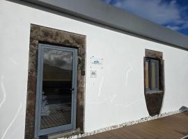 Salmoura's Place AL 4724, villa in Santa Cruz das Flores