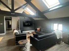 The Turret, Central Apartment