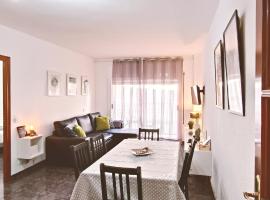 Apartamento Centric para 6 cerca de a playa y el tren, hotel en Premiá de Mar
